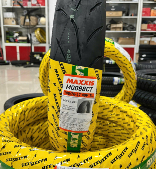 Vỏ Maxxis 100/70-17 Victra M0098CT