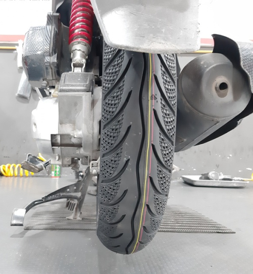 Vỏ Maxxis 100/90-14 gai kim cương 3D