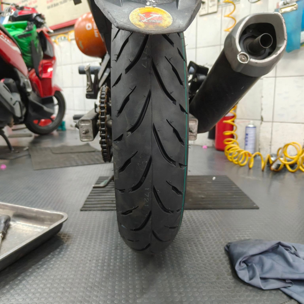 Vỏ Maxxis 120/70-17 M6234