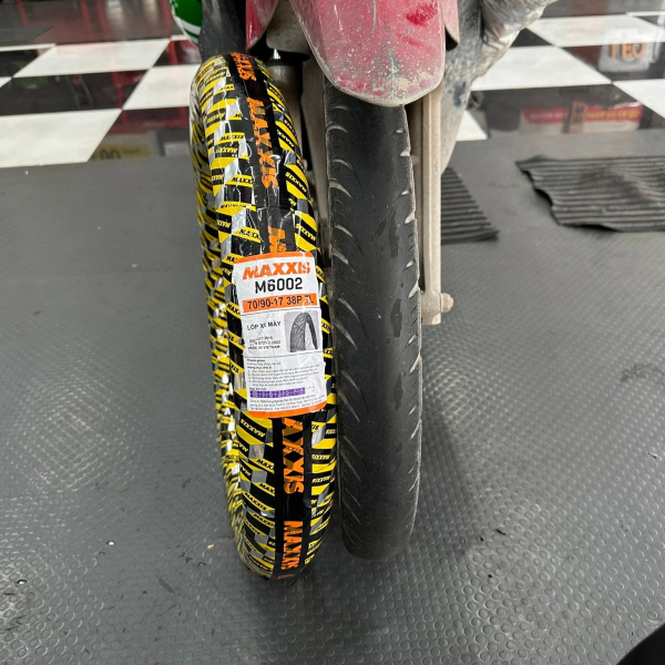 Vỏ Maxxis 70/90-17 M6002