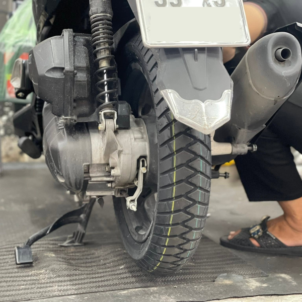 Vỏ Michelin Anakee Street 100/80-14