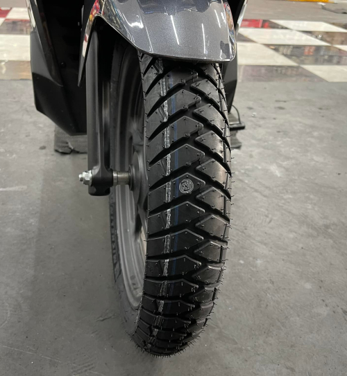 Vỏ Michelin Anakee Street 80/90-14