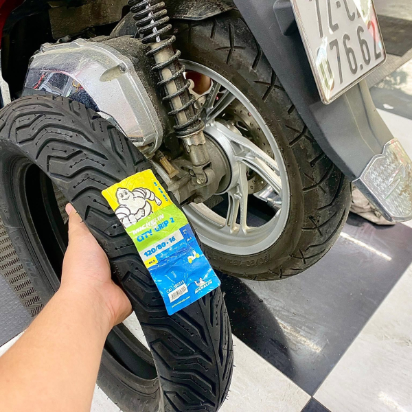 Vỏ Michelin City Grip 2 size 120/80-16