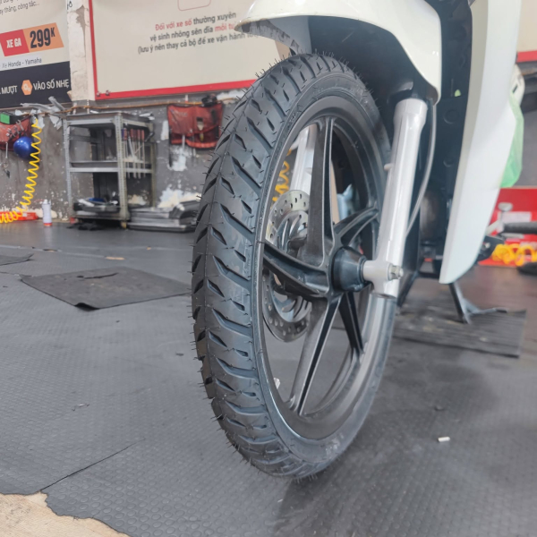 Vỏ Michelin Pilot Street 2 size 70/90-17