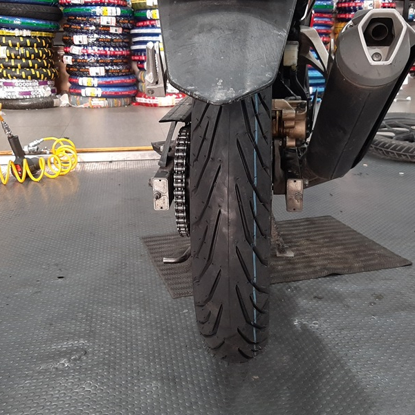Vỏ Pirelli 100/80-17 Angel City
