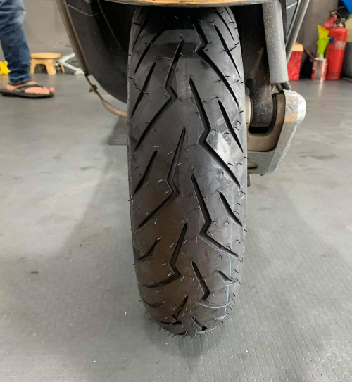 Vỏ Pirelli 120/70-12 Diablo Rosso Scooter