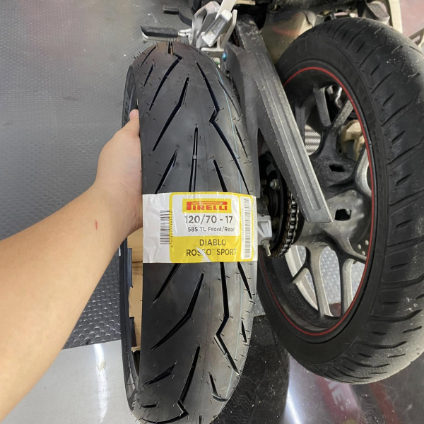 Vỏ Pirelli 120/70-17 Diablo Rosso Sport