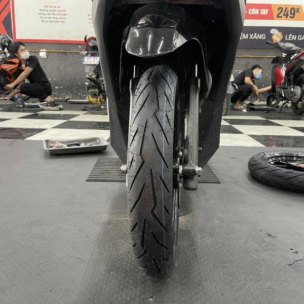 Vỏ Pirelli 80/90-14 Diablo Rosso Sport