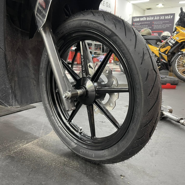 Vỏ Pirelli 80/90-14 Diablo Rosso Sport