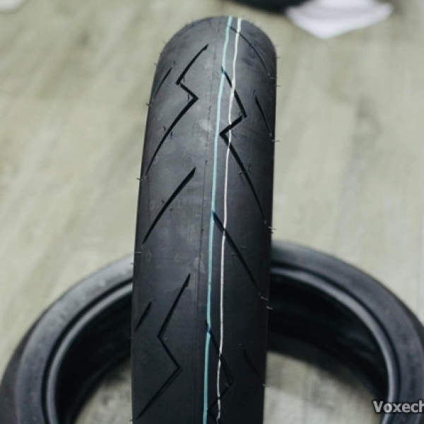Vỏ xe Champion SHR78 chính hãng 90/80-17