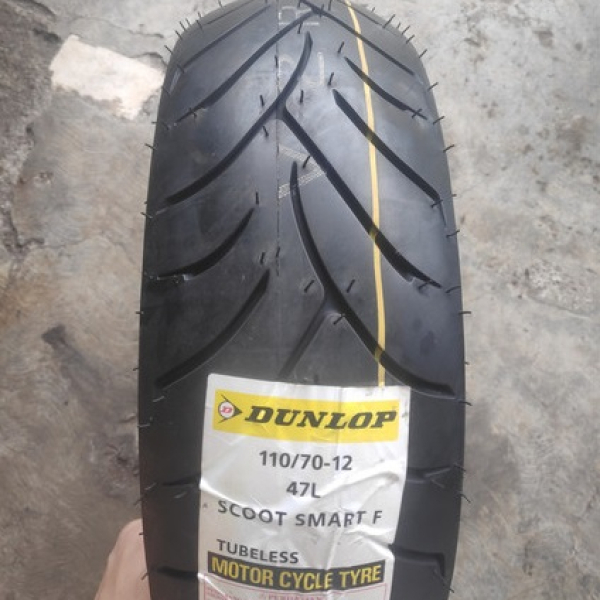 Vỏ xe Dunlop 110/70-12 Scoot Smart