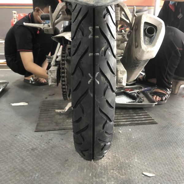 Vỏ xe Dunlop TT902 size 100/70-17