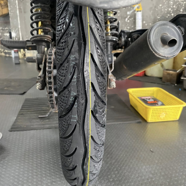 Vỏ xe Maxxis 80/90-17 gai kim cương 3D