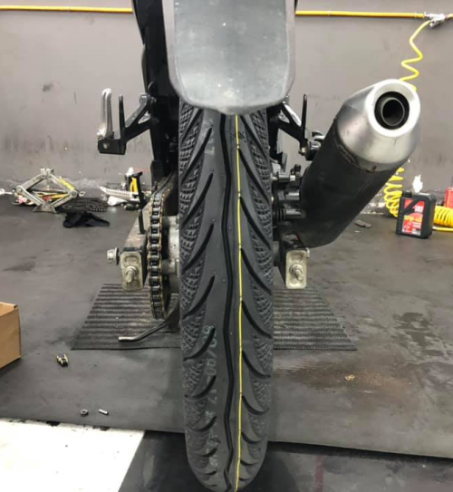 Vỏ xe Maxxis 80/90-17 gai kim cương 3D