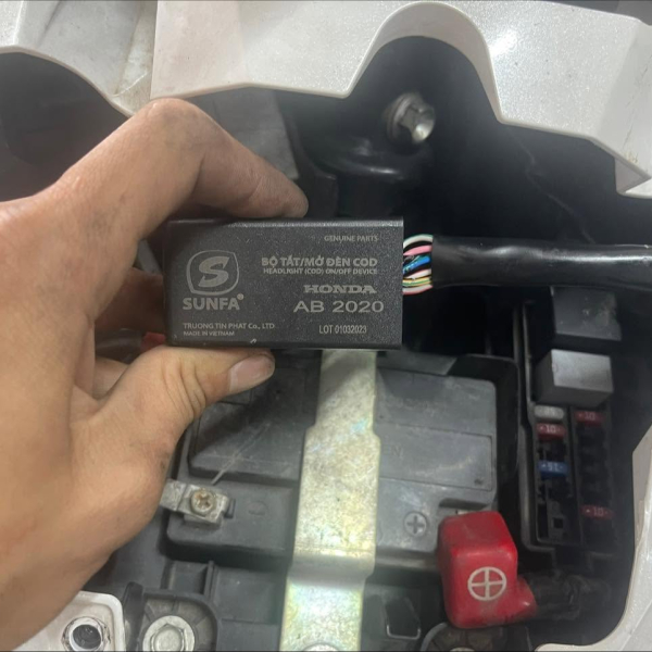 Bộ công tắc đèn Sunfa cho Air Blade 125/150 đời 2020 - 2021