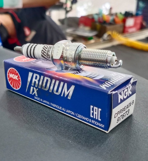 Bugi NGK Iridium CPR9EAIX-9 cho Winner 150, Sonic, CBR150, Moto PKL