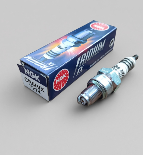 Bugi NGK Iridium CR6HIX chân ngắn cho Wave, Dream, Axelo, Sirius...