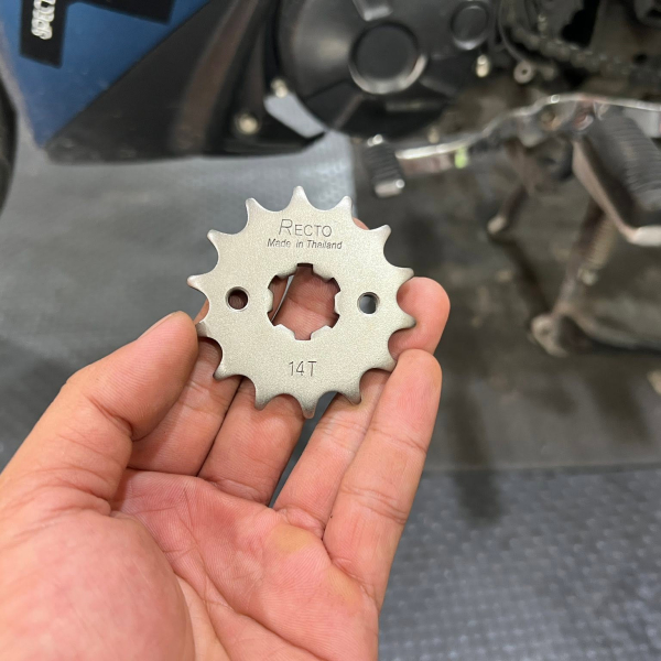 Nhông Recto 14T cho Exciter chính hãng