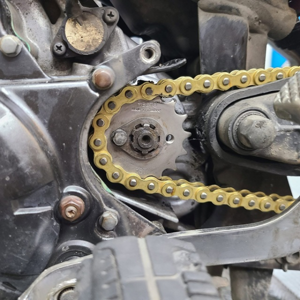 Nhông Recto 15T cho Exciter chính hãng