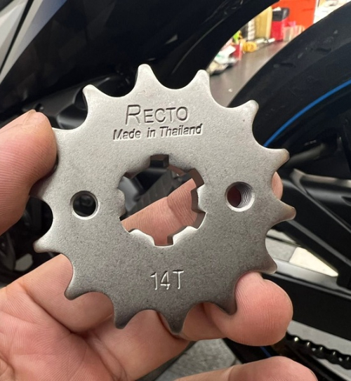 Nhông Recto 14T cho Exciter chính hãng