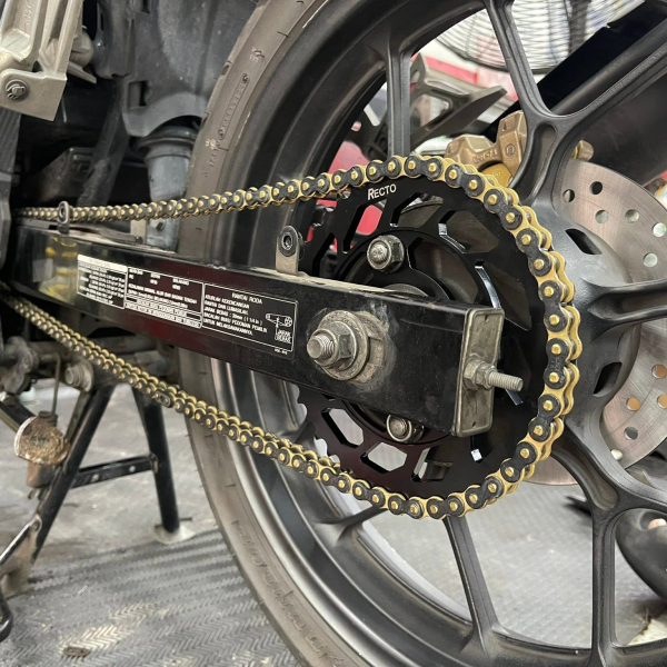 Sên RK vàng đen 428SB - 132L chính hãng