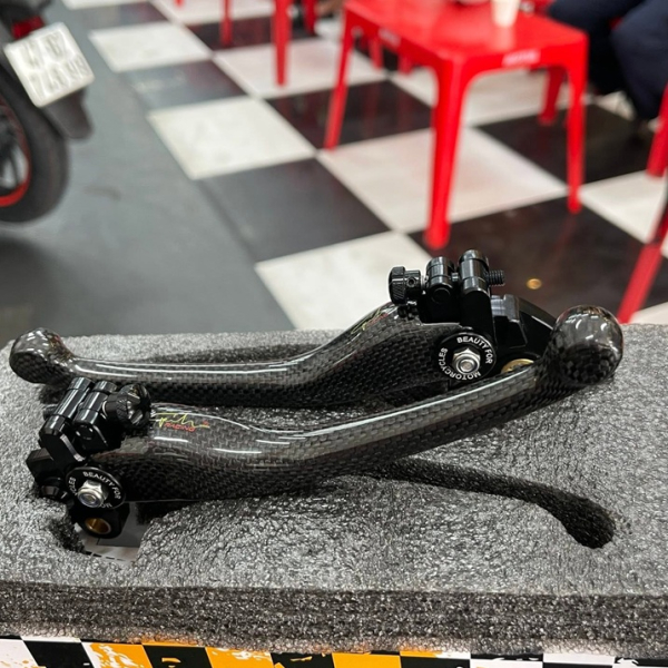 Tay thắng Carbon cho Honda Air Blade ABS 2020, PCX