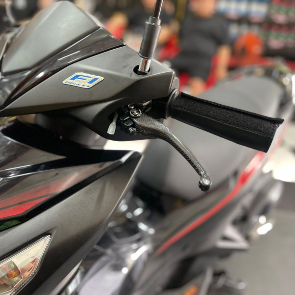 Tay thắng Carbon cho Honda Air Blade ABS 2020, PCX