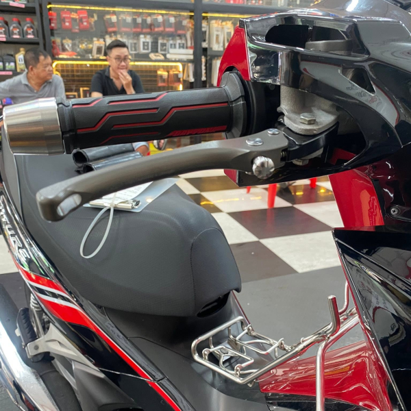 Tay thắng CNC cho Honda Wave, Future