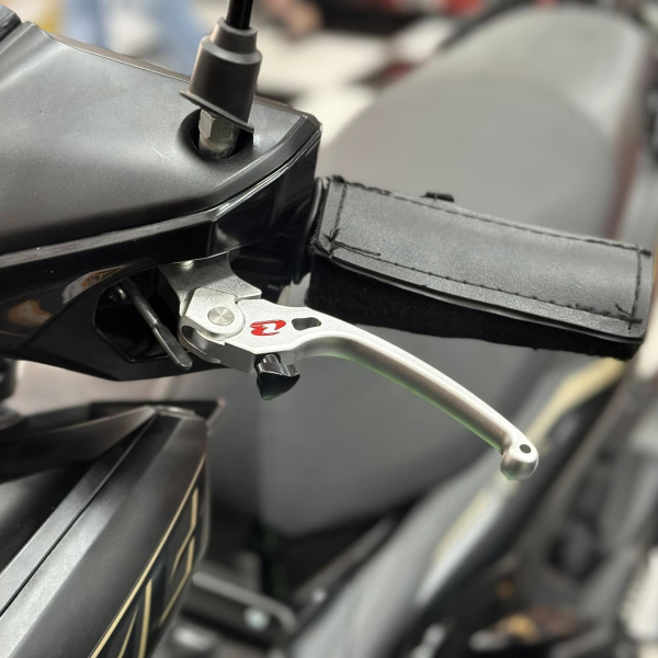 Tay thắng RCB S3 cho AB, Vision chính hãng