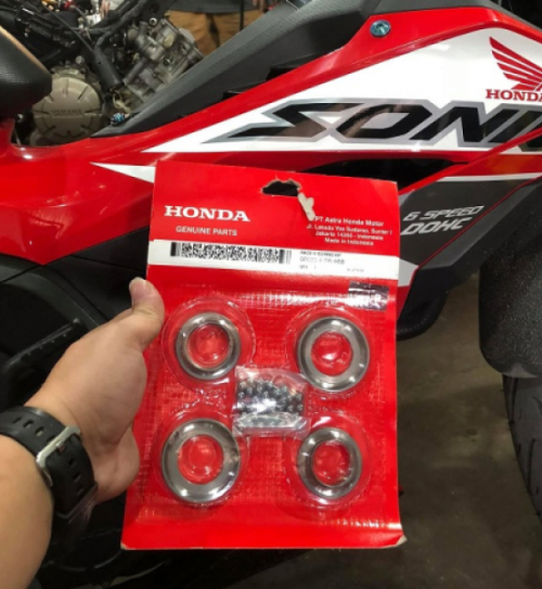 Thay chén cổ Honda Sonic 150