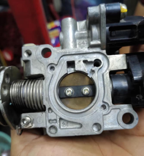 Vệ sinh họng xăng cho xe Honda, Yamaha