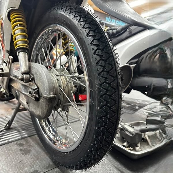 Vỏ có ruột Michelin M35 (2.50-17 - 2.75-17)