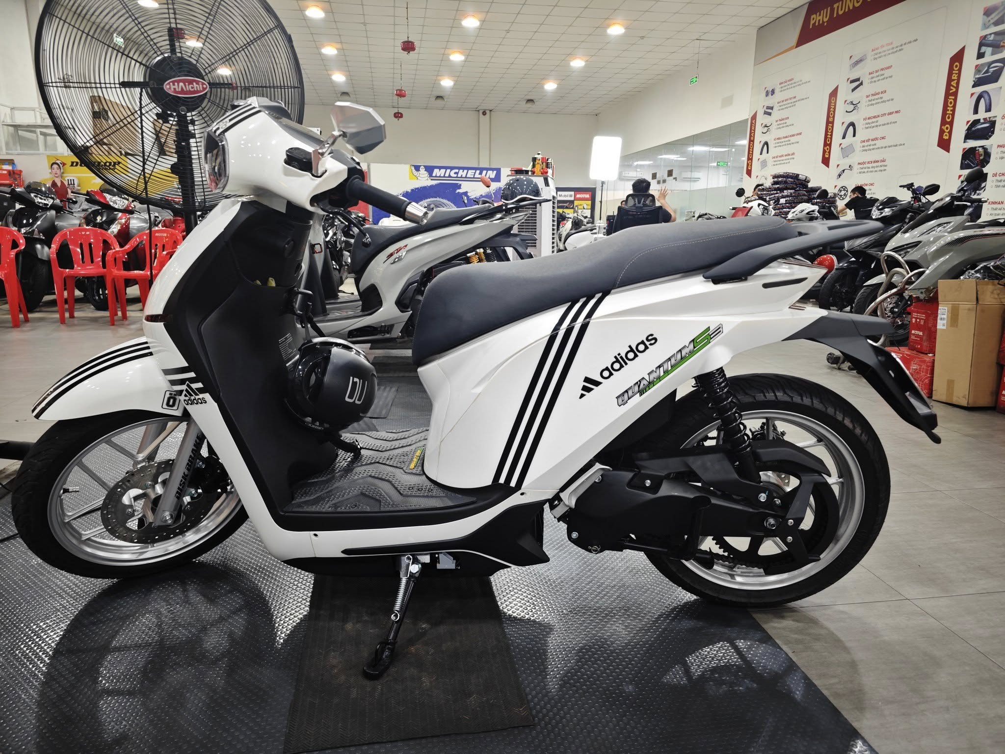 nhông sên dĩa quantum